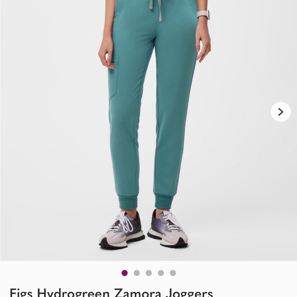 Figs Women's Zamora Joggers in Hydrogreen